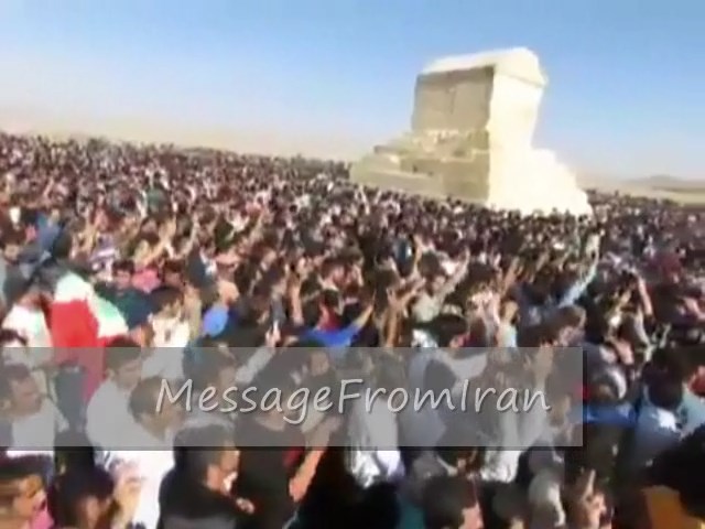 Passargad 29 Oct 2017.wmv_snapshot_00.30_[2017.10.29_20.46.58]